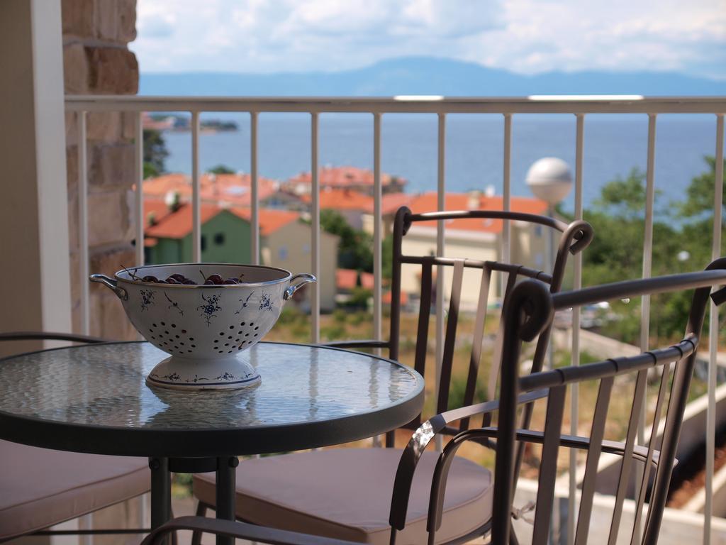 Guesthouse Olei Malinska Bagian luar foto