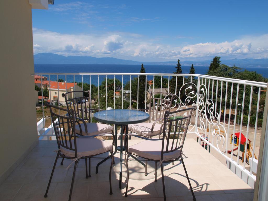 Guesthouse Olei Malinska Bagian luar foto